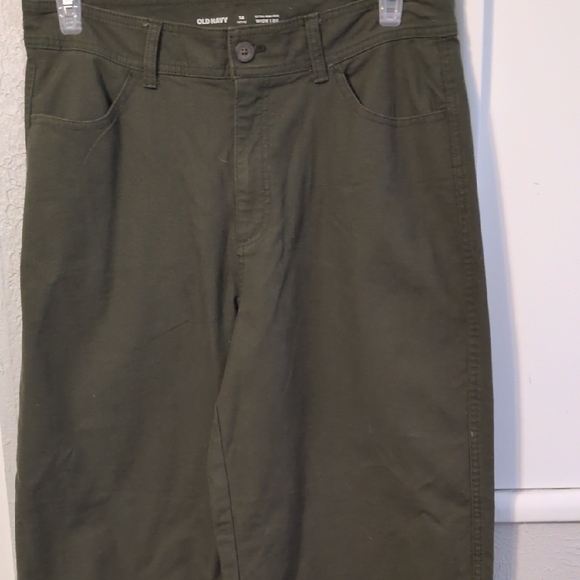 Old Navy Women's Olive Green Boot-Cut Pants - Picture 2 of 5